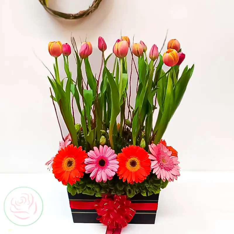 💖 Susurros de Amor: Un Arreglo que Evoca Calidez y Dulzura 🌷🌸